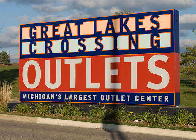 Great-Lakes-Crossing Outlets Custom Signage by Allen Industries