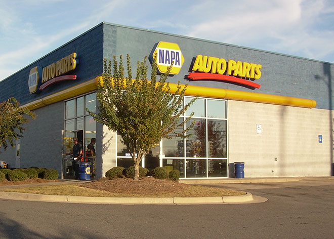 Retail Signage Napa Auto parts by Allen Industries
